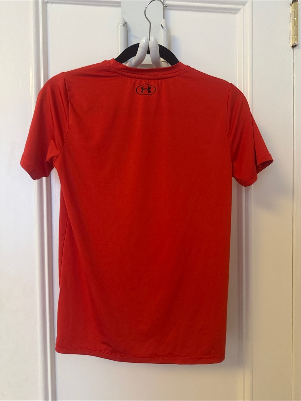 Under Armour Kids Red Rashguard - Picture 10 of 10